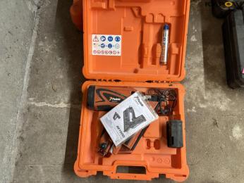 Paslode 2M 100CI Nail Gun