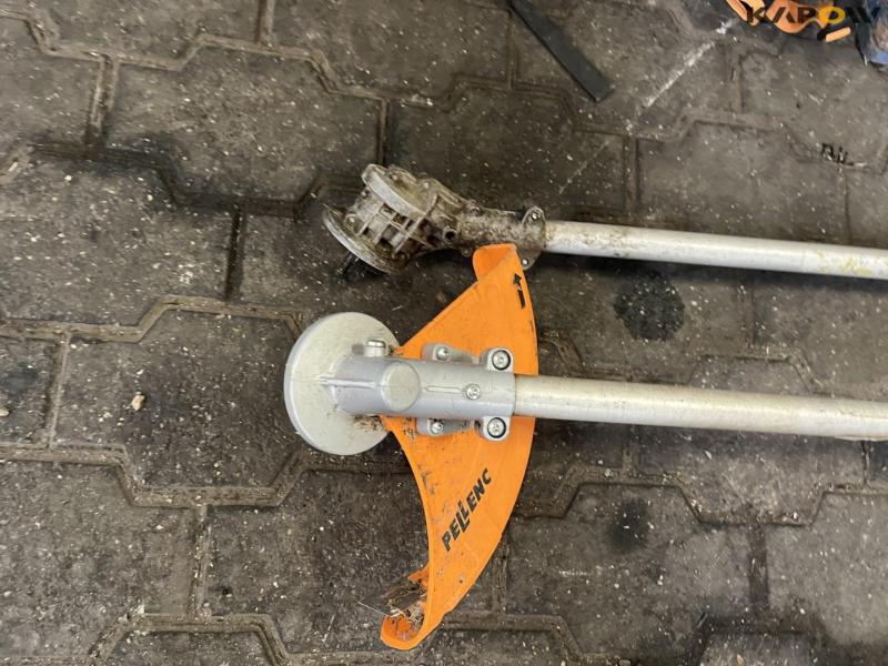 Pellenc brushcutter with batteries and backpack straps 13