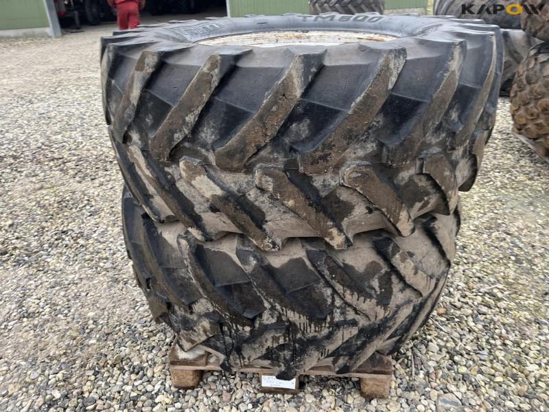 Pirelli 540/65-R28 complete wheels 8