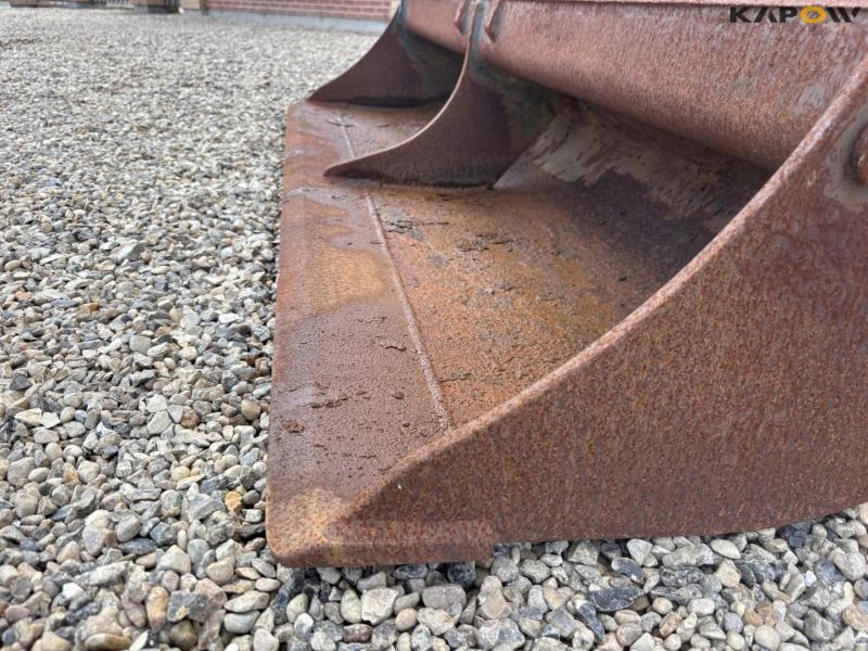 Planer bucket 180cm without a hitch 11