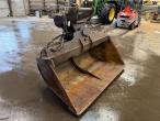 Grader bucket with S70 hitch 3