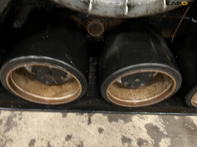 Poluzzi belts for forage harvesters and combines 13