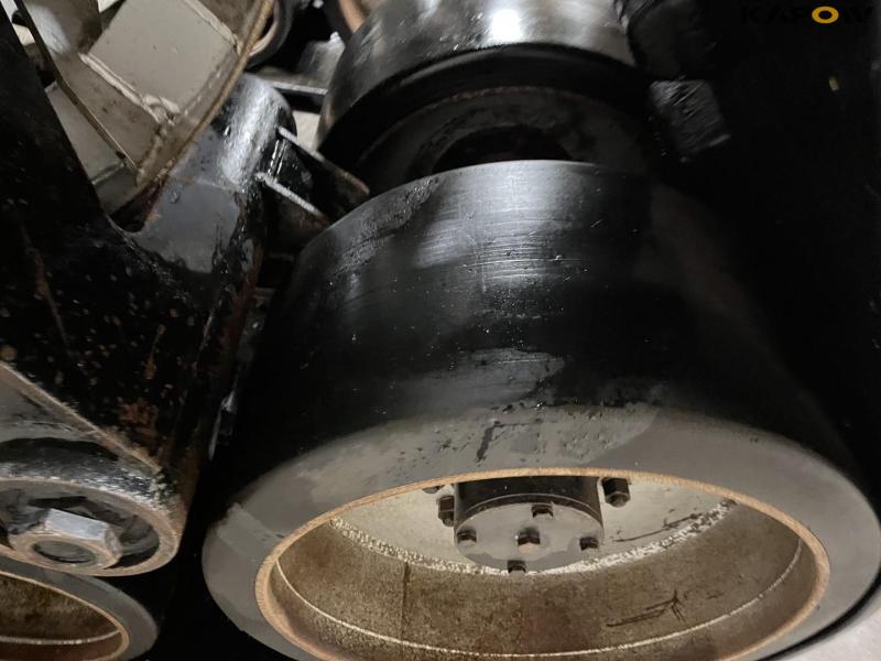 Poluzzi belts for forage harvesters and combines 25