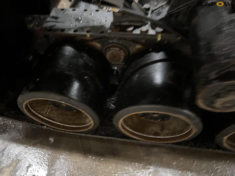 Poluzzi belts for forage harvesters and combines 27