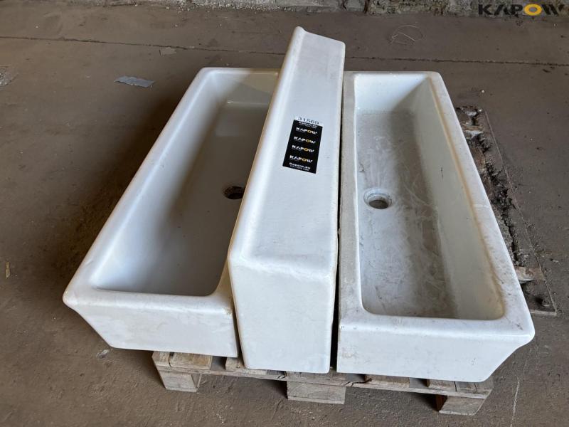 Porcelain vase - 3 pieces 1