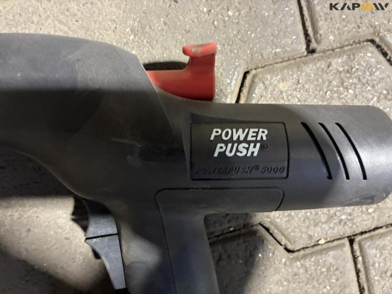Power Push Caulking Gun 7