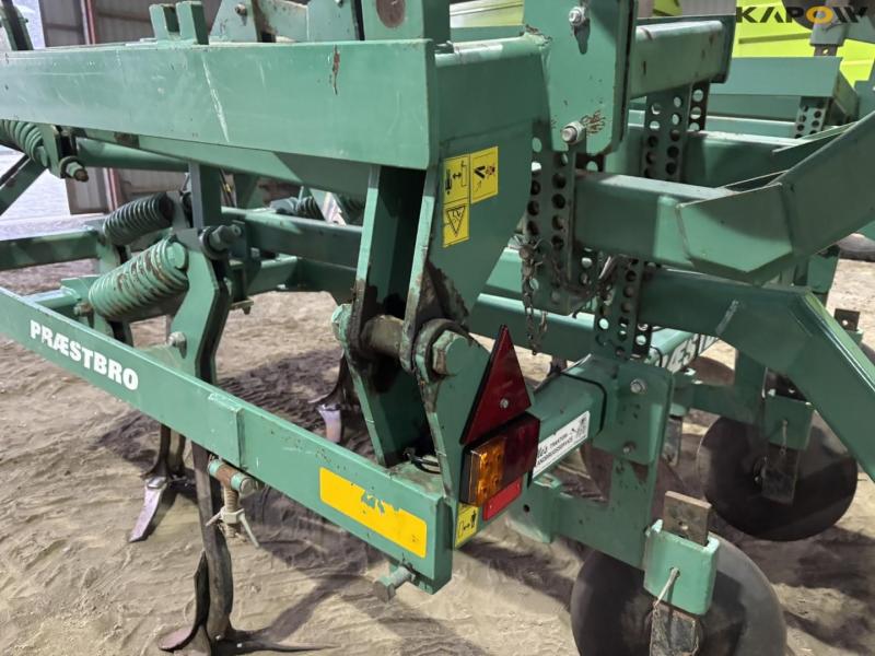 Præstbro 11 tooth stubble harrow 41