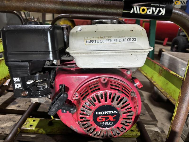 Pramac E 3200 generator 7