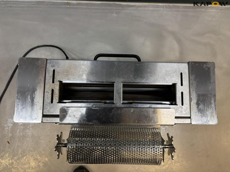 Prince Castle vertical contact toaster 16