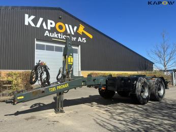 Pronar T285 hooklift truck