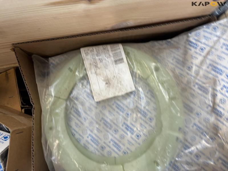 PTO guard/ forks/ clutch plates 61