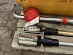 Pumps for oil and grease 17