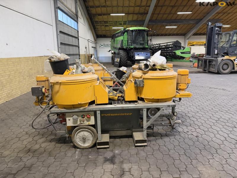 Putzmeister S5-EV pumps with forced agitator 4