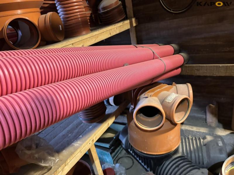 PVC sewer pipes and fittings 18
