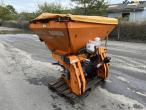 Rauch Axeo 18.1 salt spreader 3