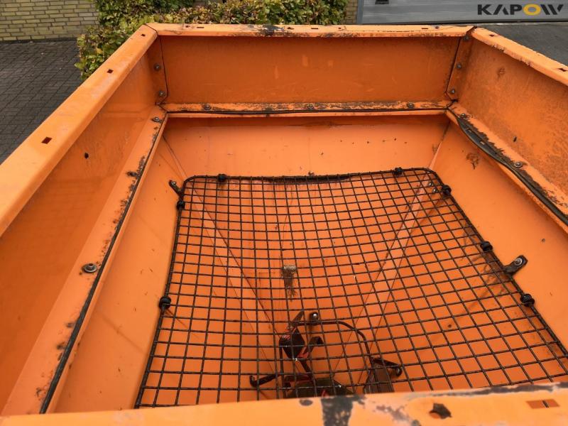 Rauch Axeo 18.1 salt spreader 20