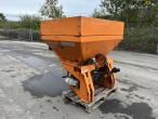 Rauch Axeo 18.1 salt spreader 3