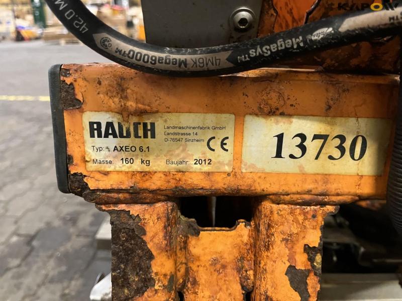 Rauch AXEO 6.1 salt spreader 13