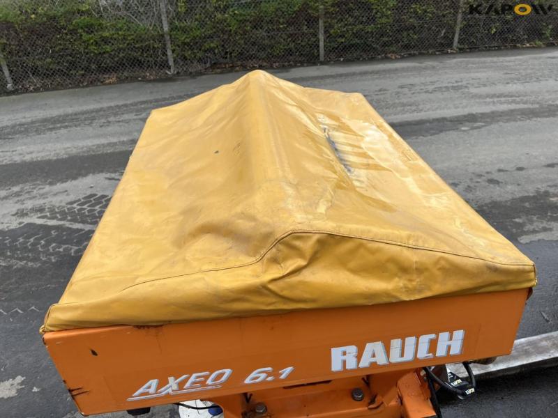 Rauch Axeo 6.1 salt spreader 19
