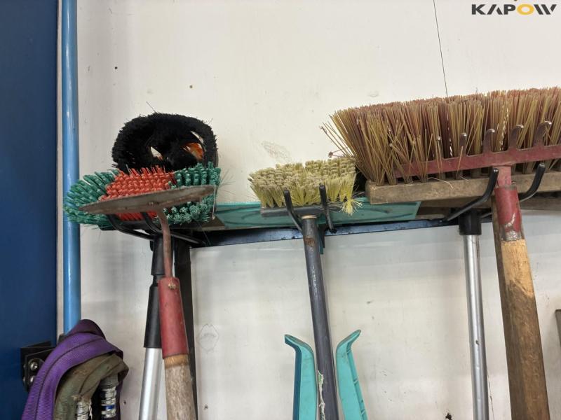 Tools/ Straps and sack truck 10