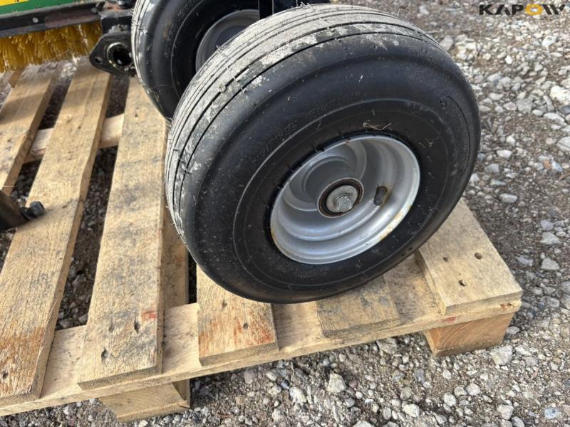 Tools for tool carrier 11