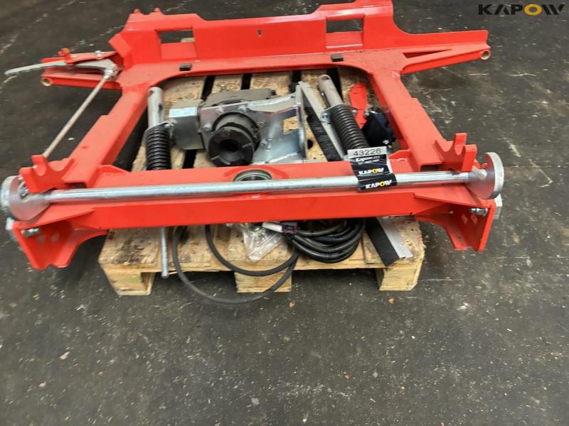 Implement frame with quick hitch 12