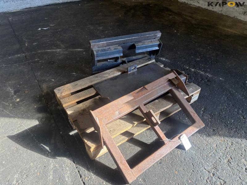 Tool frames for uniloader 1
