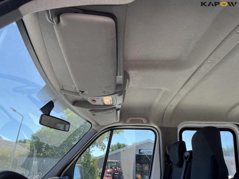 Renault Master 2.3 Dci S&s 170 crew van 31