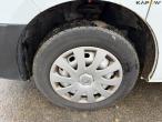 Renault Trafic 2.0 DCi van 23