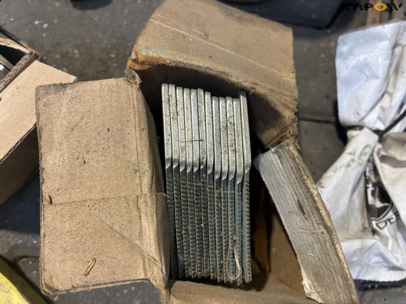 Spare parts for John Deere combine harvester 20