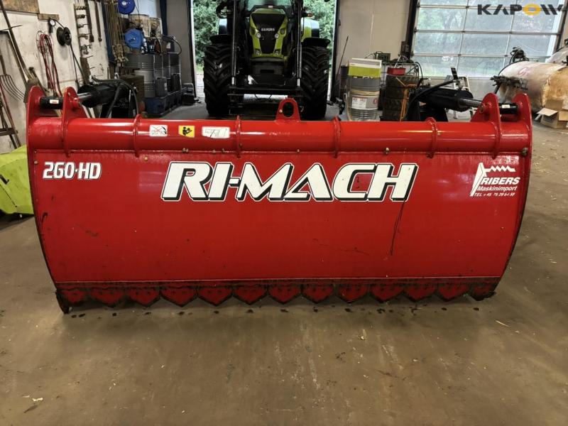 Ri-Mach 260-HD block cutter with Volvo hitch 2