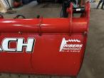 Ri-Mach 260-HD block cutter with Volvo hitch 10