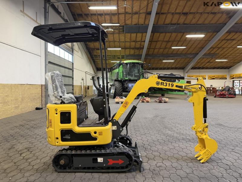 Rippa R319 mini excavator 4