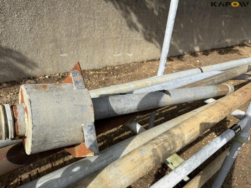 Pipe for drilling 13