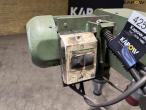 Pipe grinding machine 16
