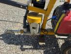 Rollovac 200 tile lifter 21