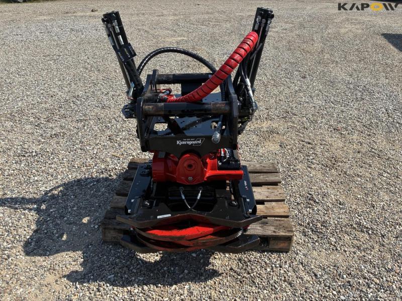 Rototilt RC6 with grapple 6