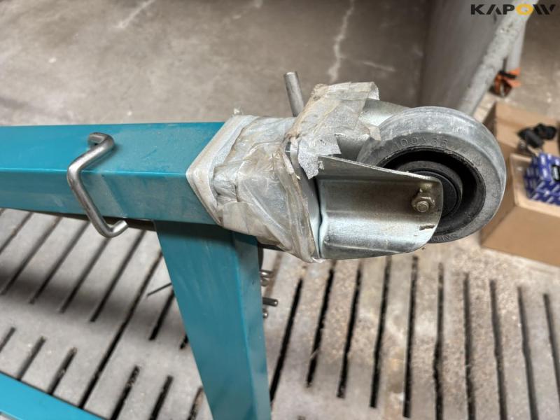 Window installation equipment 4
