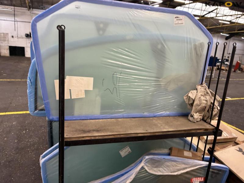 Window glass for machines 30