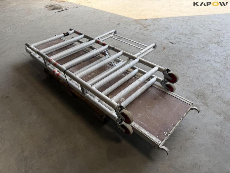Mobile scaffolding 1