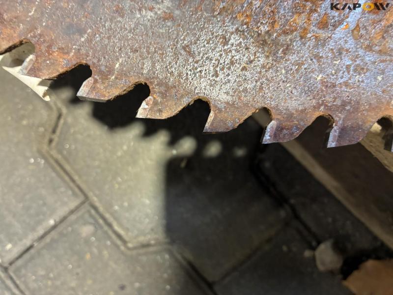 Circular saw blades 14