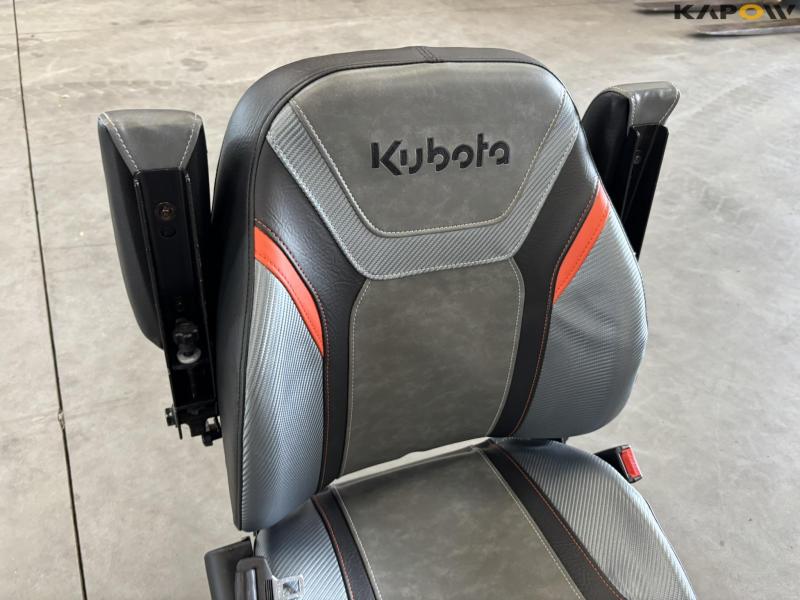 Seat with armrests - new 13