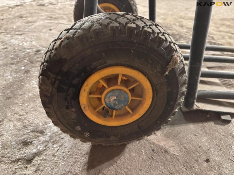 Sack cart with plastic box 17