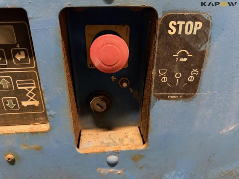 Genie GS1932 scissor lift 21