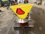 Salt/fertilizer spreader 6