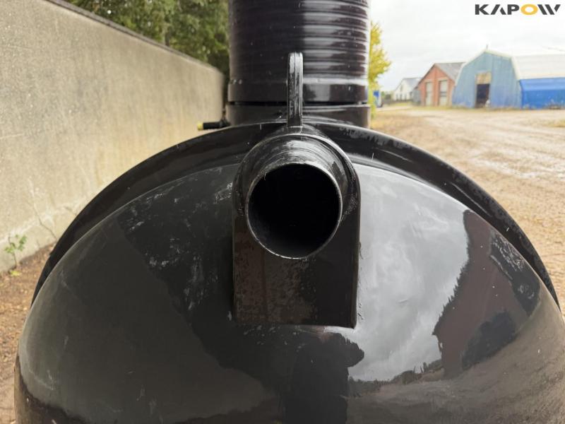 Collection tank 12