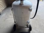 Samoa waste oil container with hose 12