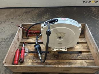 Samoa oil handling equipment