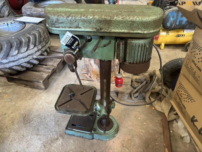 Samson 14S pillar drill 5