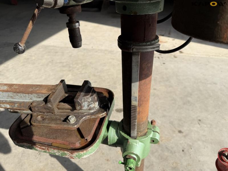 Samson DPFC-17-12 pillar drill 20